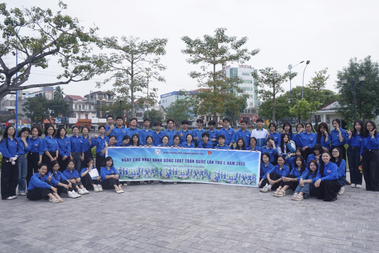 Tuổi trẻ chuyên Nguyễn Trãi hưởng ứng Ngày Chủ nhật xanh 2026